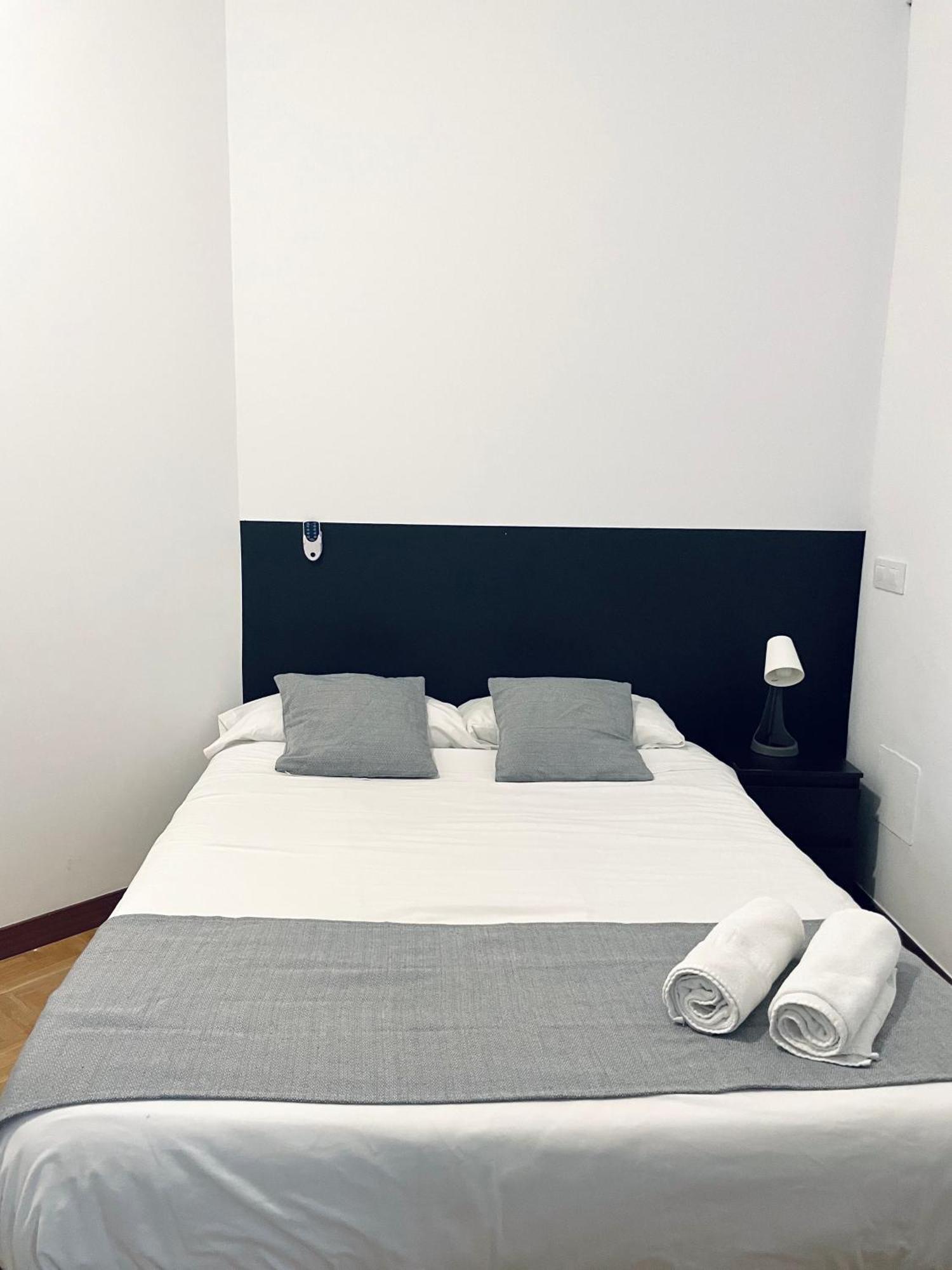 Ibiza Habitaciones Madryt Zewnętrze zdjęcie