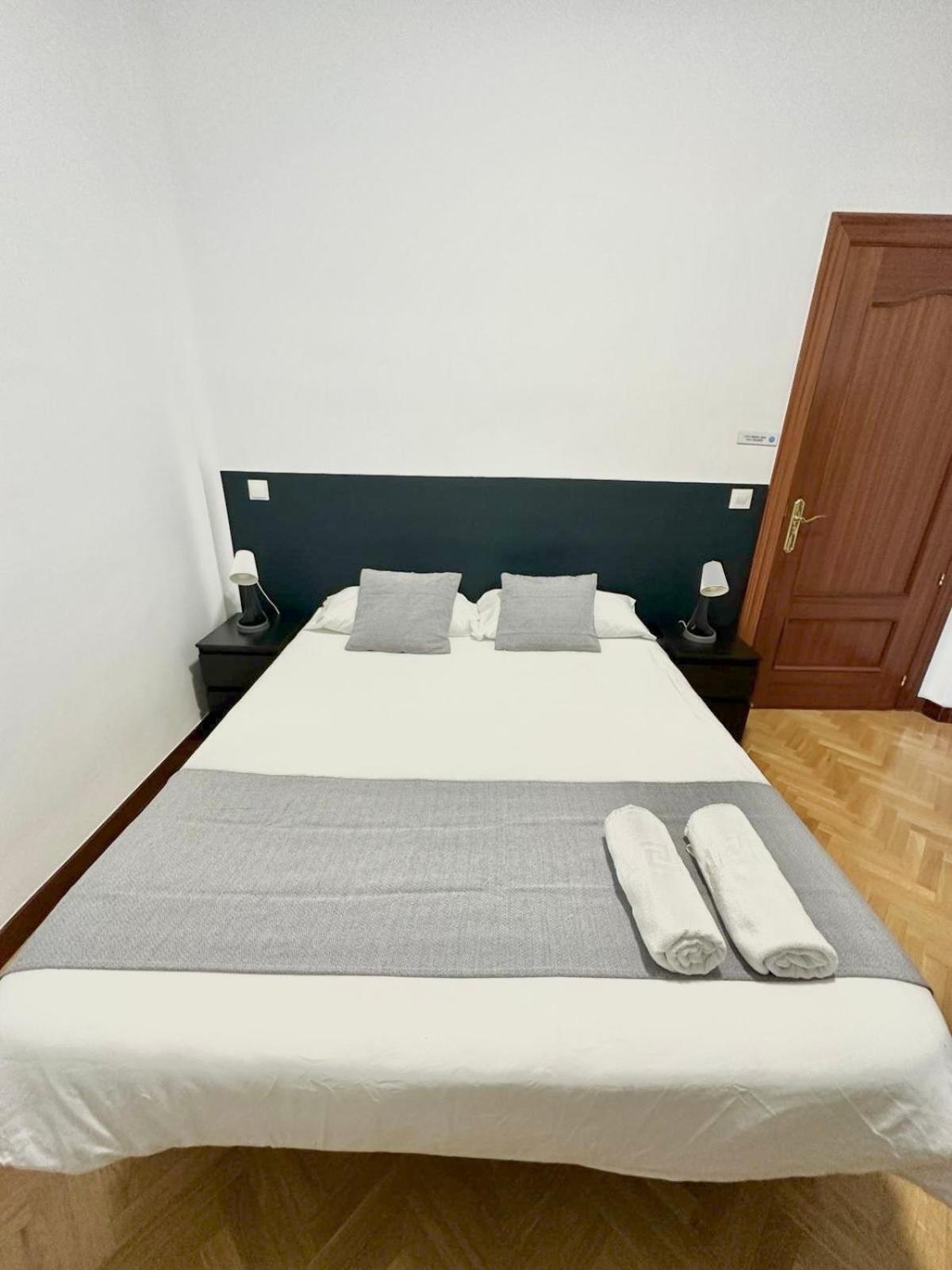 Ibiza Habitaciones Madryt Zewnętrze zdjęcie