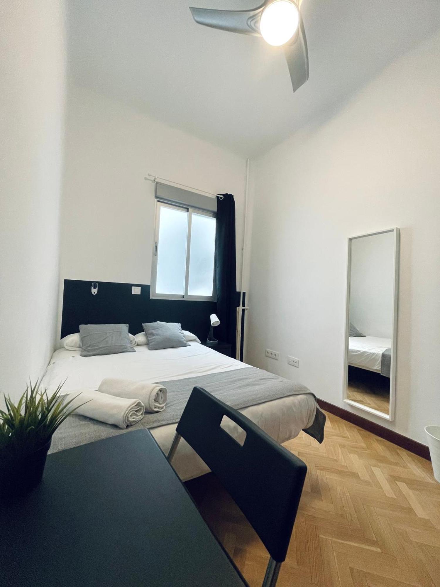 Ibiza Habitaciones Madryt Zewnętrze zdjęcie