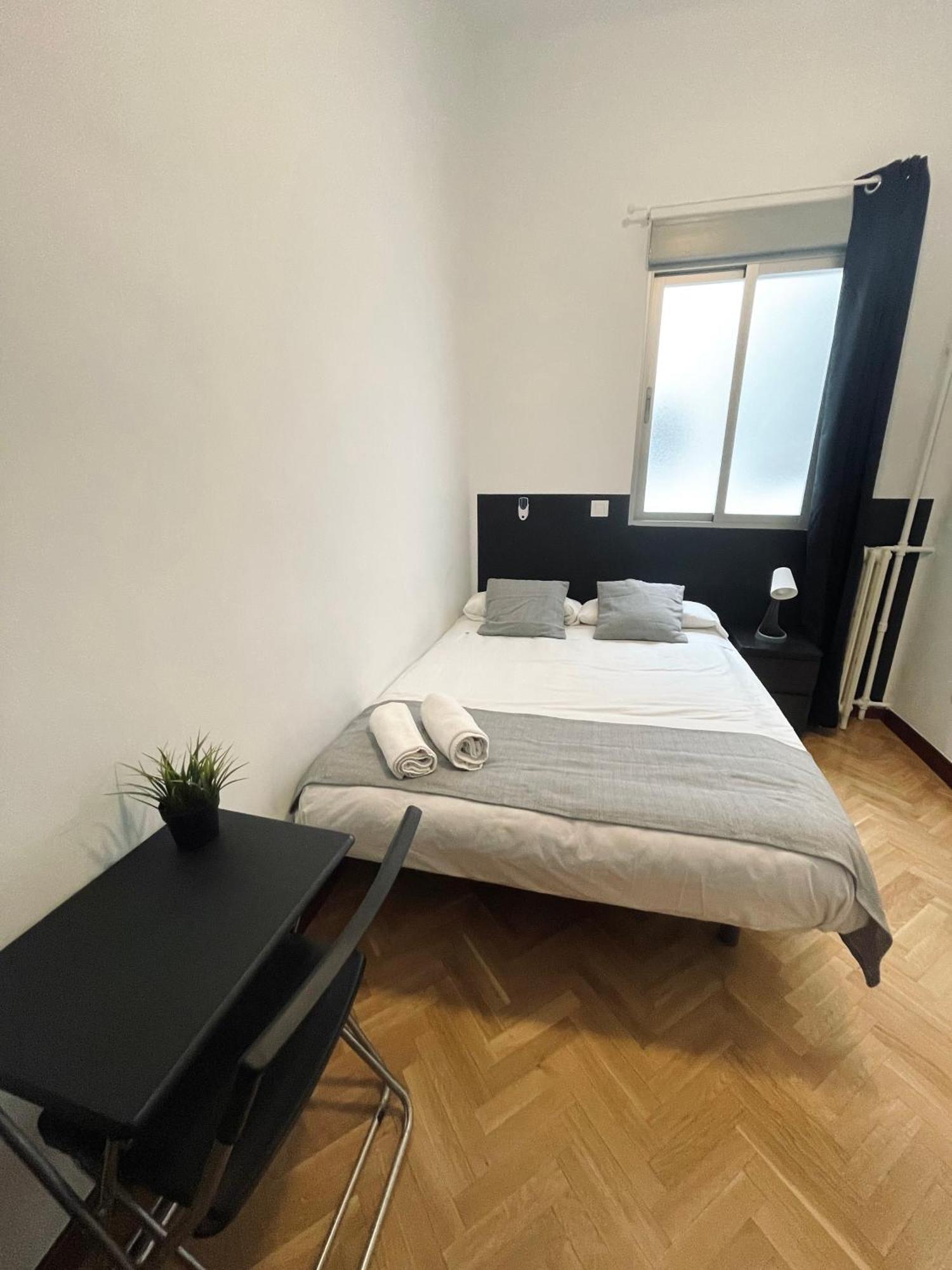 Ibiza Habitaciones Madryt Zewnętrze zdjęcie