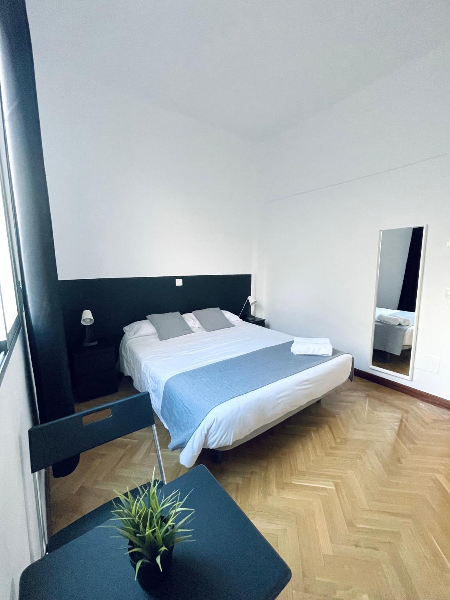 Ibiza Habitaciones Madryt Zewnętrze zdjęcie
