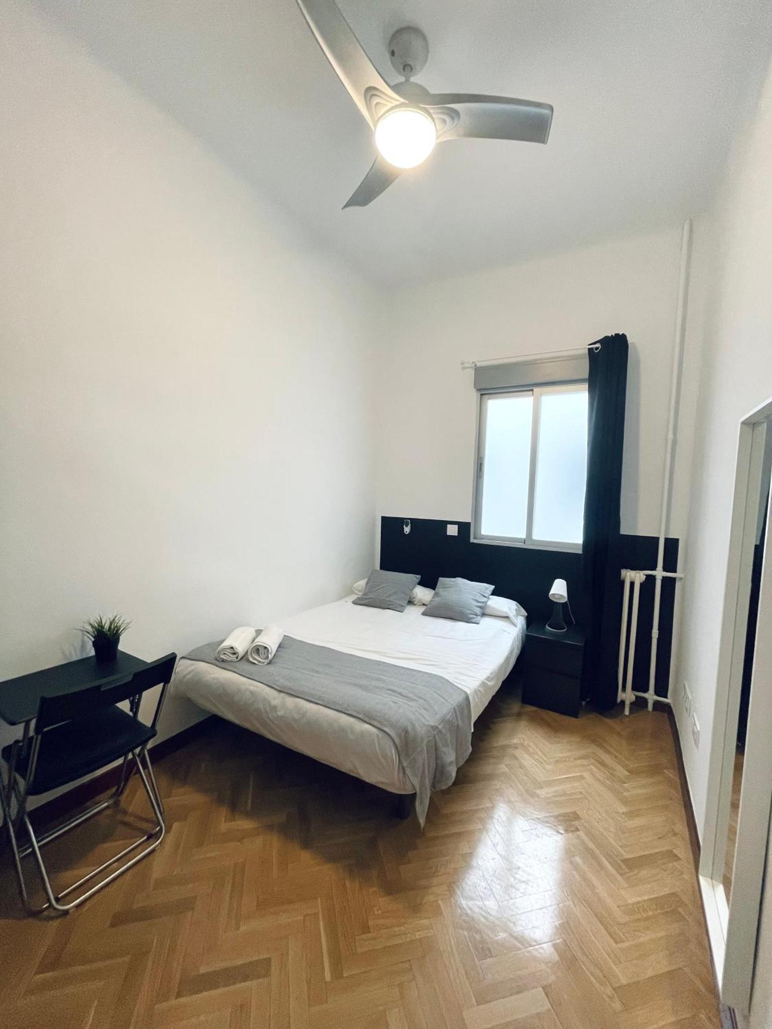 Ibiza Habitaciones Madryt Zewnętrze zdjęcie